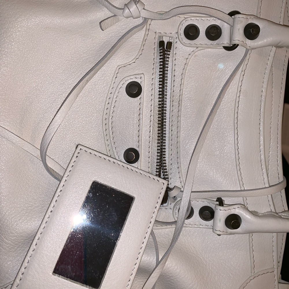Balenciaga woman’s handbag (authentic) - Picture 8 of 8